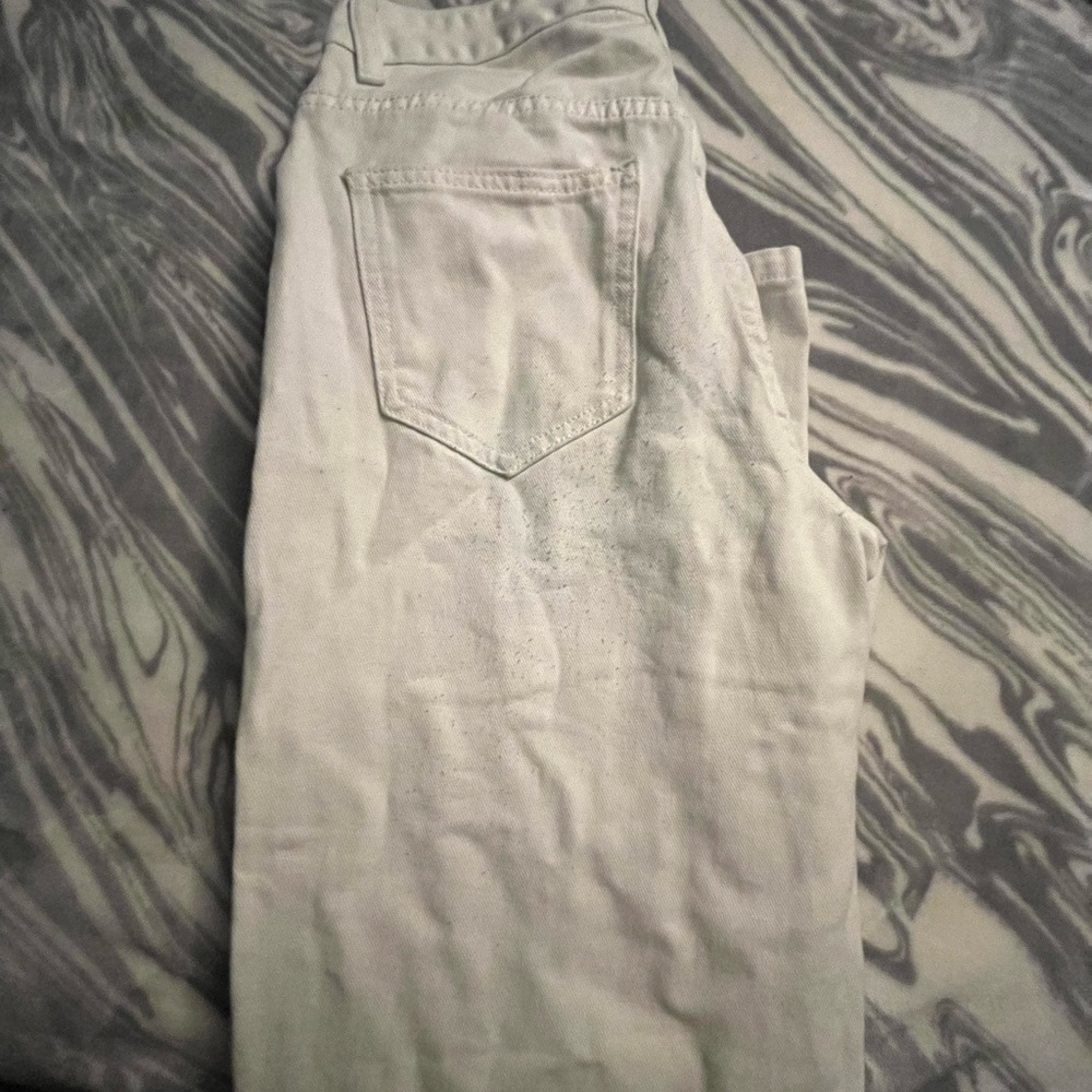 White slim jeans